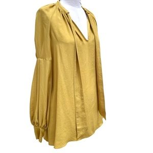 NWOT ELIZABETH AND JAMES TIE FRONT TUNIC A LINE POET'S BLOUSE